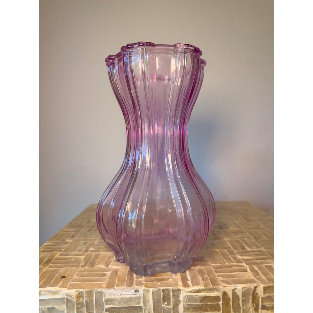 Vintage Blush Pink Ribbed Art Depression Glass Vase Scalloped Floral Shape Decor